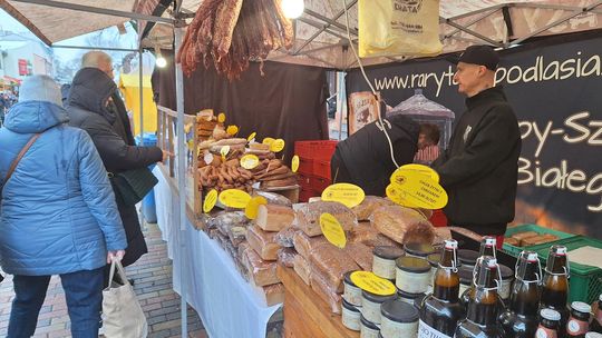 Chełm. Jarmark Wielkanocny na miejskim deptaku [GALERIA ZDJĘĆ]