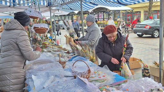 Chełm. Jarmark Wielkanocny na miejskim deptaku [GALERIA ZDJĘĆ]