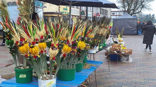 Chełm. Jarmark Wielkanocny na miejskim deptaku [GALERIA ZDJĘĆ]