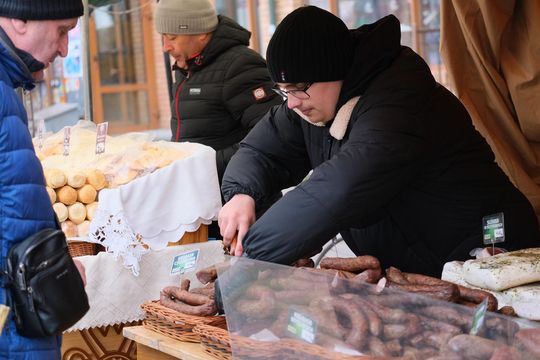 Chełm. Jarmark Wielkanocny na miejskim deptaku [GALERIA ZDJĘĆ]