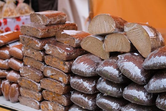 Chełm. Jarmark Wielkanocny na miejskim deptaku [GALERIA ZDJĘĆ]