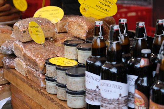 Chełm. Jarmark Wielkanocny na miejskim deptaku [GALERIA ZDJĘĆ]