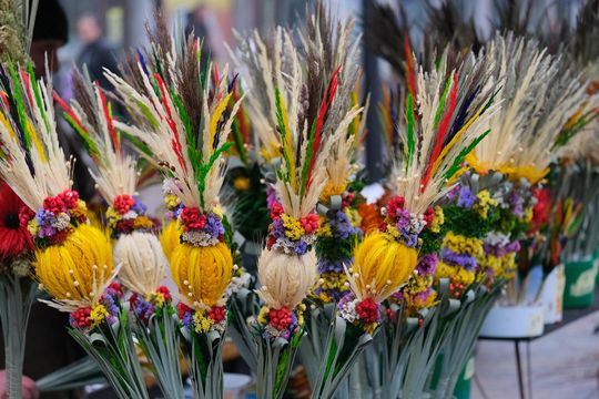 Chełm. Jarmark Wielkanocny na miejskim deptaku [GALERIA ZDJĘĆ]