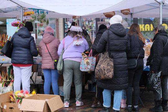 Chełm. Jarmark Wielkanocny na miejskim deptaku [GALERIA ZDJĘĆ]