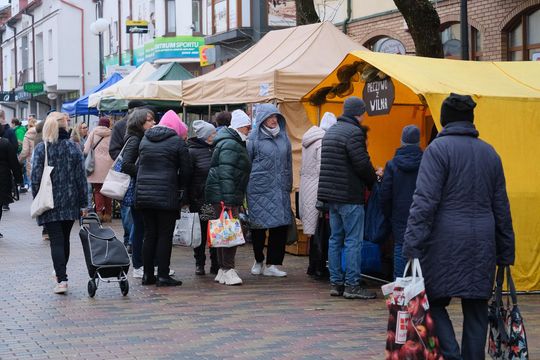 Chełm. Jarmark Wielkanocny na miejskim deptaku [GALERIA ZDJĘĆ]