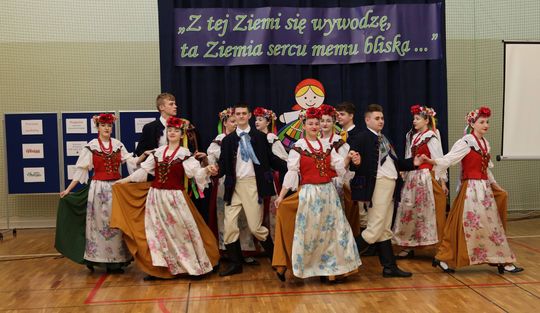 Gm. Chełm. Rozstrzygnięcie Konkursu Folklorystycznego „Z tej Ziemi się wywodzę, ta Ziemia sercu memu bliska” [GALERIA ZDJĘĆ]