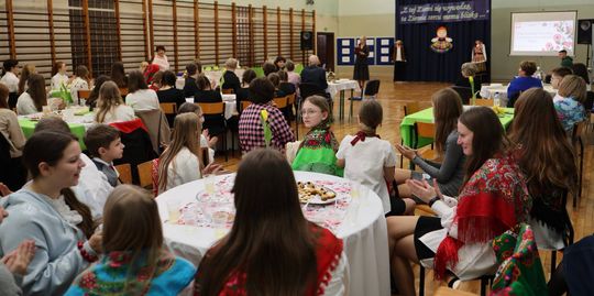 Gm. Chełm. Rozstrzygnięcie Konkursu Folklorystycznego „Z tej Ziemi się wywodzę, ta Ziemia sercu memu bliska” [GALERIA ZDJĘĆ]