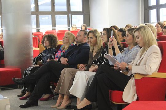 Chełm. Eksperci o autyzmie, ADHD i wyzwaniach współczesnej młodzieży [GALERIA ZDJĘĆ]