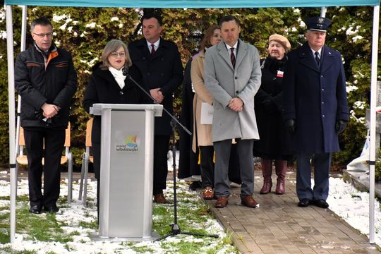 Uroczyste obchody we Włodawie 85. rocznicy Zbrodni Katyńskiej  [GALERIA ZDJĘĆ]