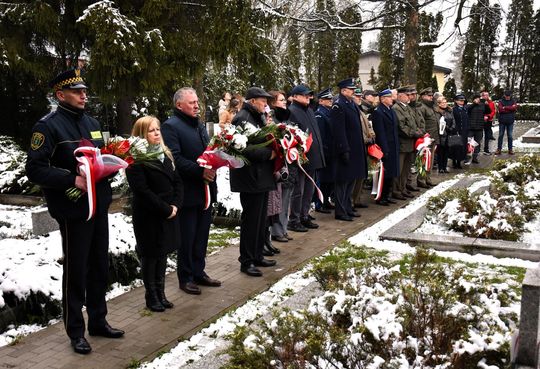 Uroczyste obchody we Włodawie 85. rocznicy Zbrodni Katyńskiej  [GALERIA ZDJĘĆ]