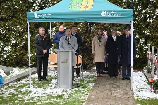 Uroczyste obchody we Włodawie 85. rocznicy Zbrodni Katyńskiej  [GALERIA ZDJĘĆ]