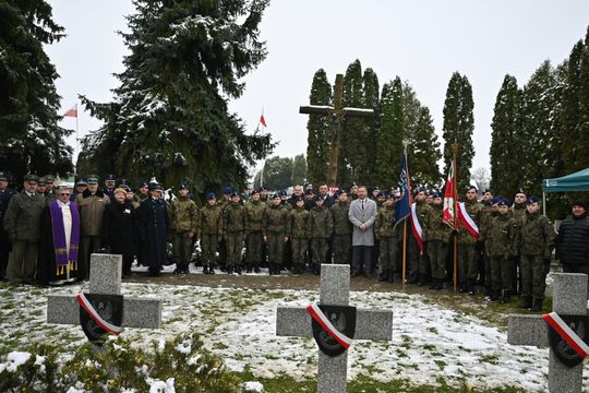 Uroczyste obchody we Włodawie 85. rocznicy Zbrodni Katyńskiej  [GALERIA ZDJĘĆ]