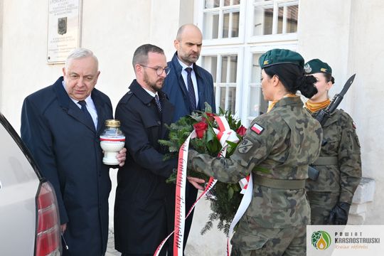 Uroczyste obchody w Krasnymstawie 85. rocznicy Zbrodni Katyńskiej  [GALERIA ZDJĘĆ]