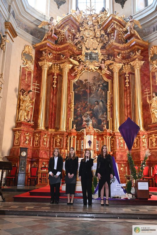 Uroczyste obchody w Krasnymstawie 85. rocznicy Zbrodni Katyńskiej  [GALERIA ZDJĘĆ]