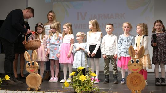 Gm. Rejowiec Fabryczny. IV Jarmark Wielkanocny w Pawłowie [GALERIA ZDJĘĆ]