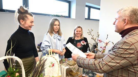 Gm. Rejowiec Fabryczny. IV Jarmark Wielkanocny w Pawłowie [GALERIA ZDJĘĆ]