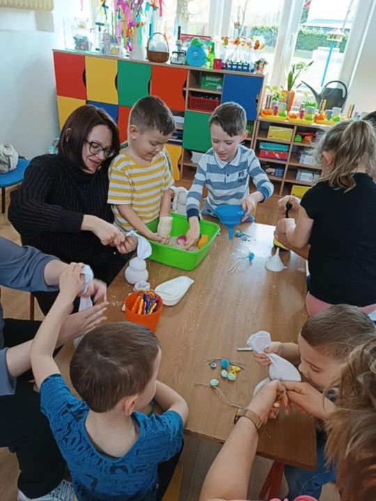 Chełm. Warsztaty Odkrywców z rodzicami w Przedszkolu Miejskim nr 8 [GALERIA ZDJĘĆ]