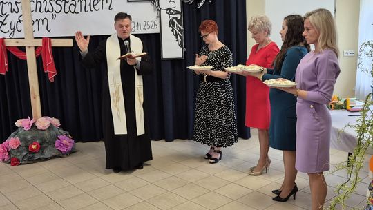 Chełm. Przedświąteczne spotkanie wielkanocne w Warsztacie Terapii Zajęciowej Caritas w Chełmie [GALERIA ZDJĘĆ]