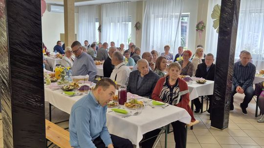 Chełm. Przedświąteczne spotkanie wielkanocne w Warsztacie Terapii Zajęciowej Caritas w Chełmie [GALERIA ZDJĘĆ]