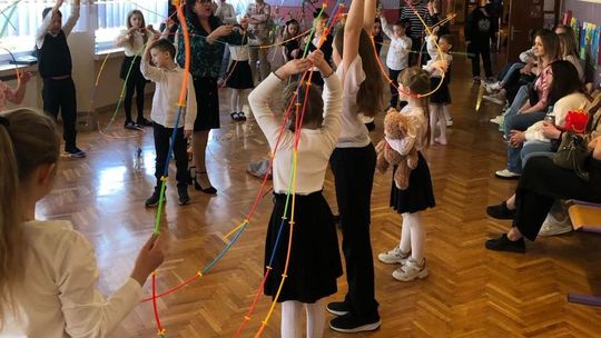 Finał VI Powiatowego Konkursu Recytatorskiego „Mój dziecięcy świat” [GALERIA ZDJĘĆ]