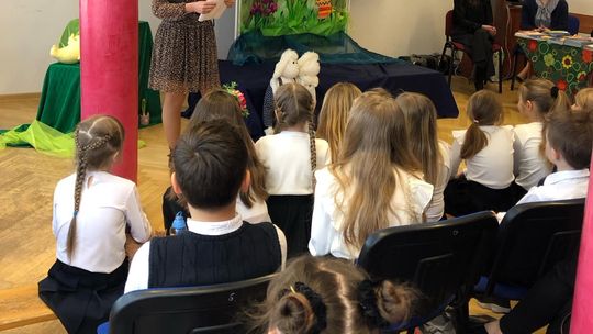 Finał VI Powiatowego Konkursu Recytatorskiego „Mój dziecięcy świat” [GALERIA ZDJĘĆ]