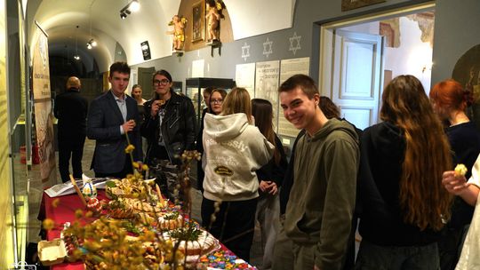 Krasnystaw we wspomnieniach seniorów ożywiony przez młodzież