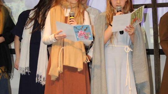 Misterium „Trzy Krzyże” w Chełmskiej Bibliotece Publicznej [GALERIA ZDJĘĆ]