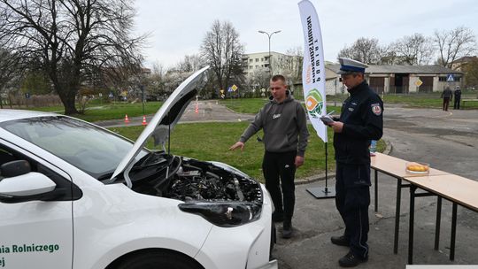 Pow. krasnostawski. Eliminacje powiatowe Ogólnopolskiego Młodzieżowego Turnieju Motoryzacyjnego [GALERIA ZDJĘĆ]