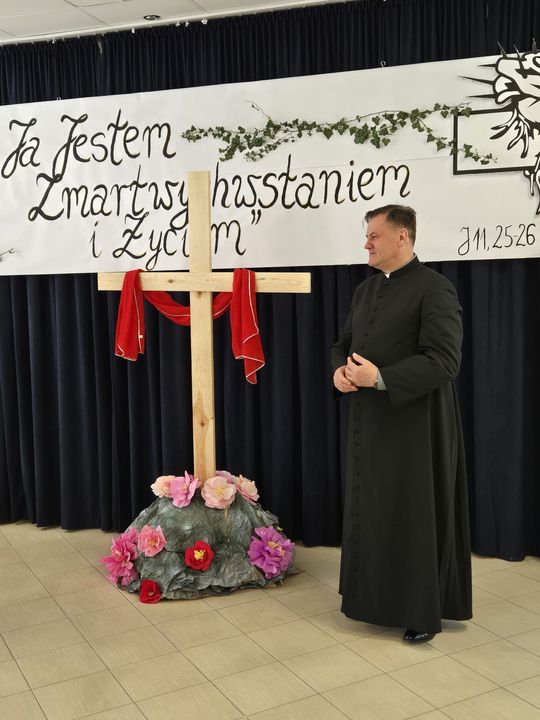 Chełm. Przedświąteczne spotkanie wielkanocne w Warsztacie Terapii Zajęciowej Caritas w Chełmie [GALERIA ZDJĘĆ]