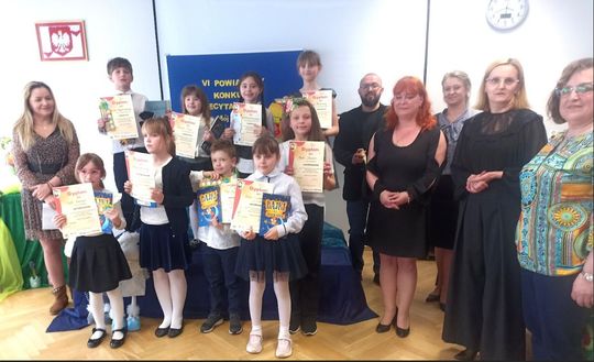 Finał VI Powiatowego Konkursu Recytatorskiego „Mój dziecięcy świat” [GALERIA ZDJĘĆ]