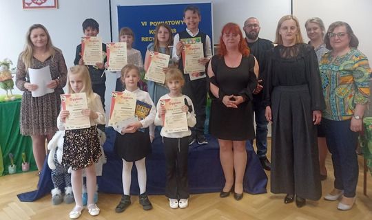 Finał VI Powiatowego Konkursu Recytatorskiego „Mój dziecięcy świat” [GALERIA ZDJĘĆ]
