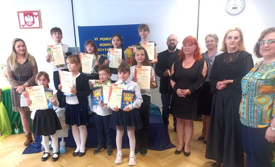 Finał VI Powiatowego Konkursu Recytatorskiego „Mój dziecięcy świat” [GALERIA ZDJĘĆ]