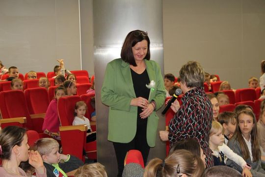 Misterium „Trzy Krzyże” w Chełmskiej Bibliotece Publicznej [GALERIA ZDJĘĆ]