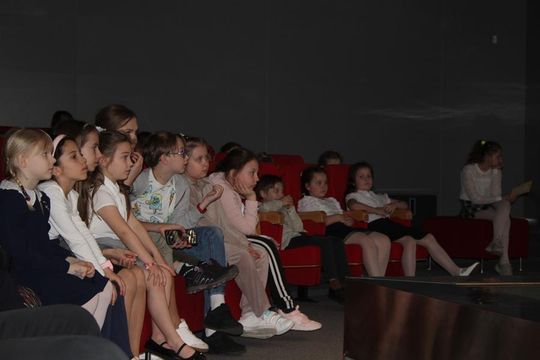 Misterium „Trzy Krzyże” w Chełmskiej Bibliotece Publicznej [GALERIA ZDJĘĆ]