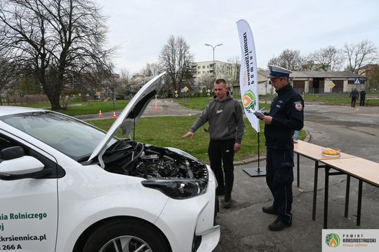 Pow. krasnostawski. Eliminacje powiatowe Ogólnopolskiego Młodzieżowego Turnieju Motoryzacyjnego [GALERIA ZDJĘĆ]