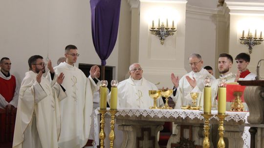 Wielki Czwartek i Wielki Piątek w Sanktuarium Matki Bożej Chełmskiej [GALERIA ZDJĘĆ]