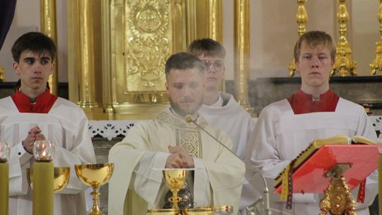 Wielki Czwartek i Wielki Piątek w Sanktuarium Matki Bożej Chełmskiej [GALERIA ZDJĘĆ]