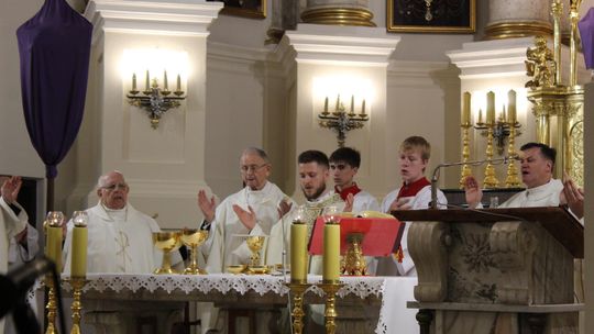 Wielki Czwartek i Wielki Piątek w Sanktuarium Matki Bożej Chełmskiej [GALERIA ZDJĘĆ]