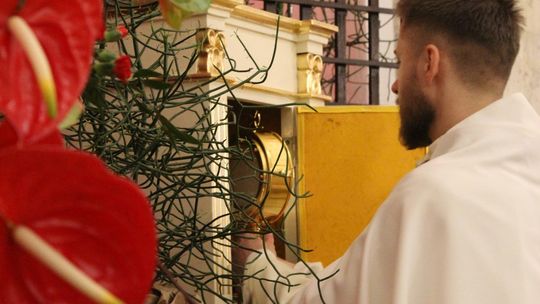 Wielki Czwartek i Wielki Piątek w Sanktuarium Matki Bożej Chełmskiej [GALERIA ZDJĘĆ]