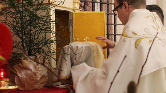 Wielki Czwartek i Wielki Piątek w Sanktuarium Matki Bożej Chełmskiej [GALERIA ZDJĘĆ]