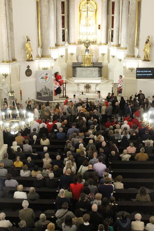 Wielki Czwartek i Wielki Piątek w Sanktuarium Matki Bożej Chełmskiej [GALERIA ZDJĘĆ]