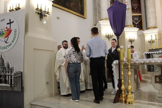 Wielki Czwartek i Wielki Piątek w Sanktuarium Matki Bożej Chełmskiej [GALERIA ZDJĘĆ]