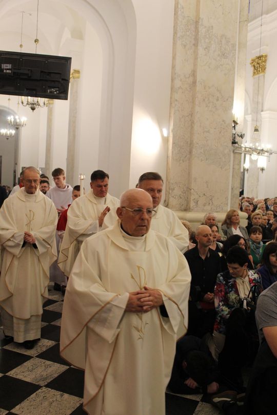 Wielki Czwartek i Wielki Piątek w Sanktuarium Matki Bożej Chełmskiej [GALERIA ZDJĘĆ]