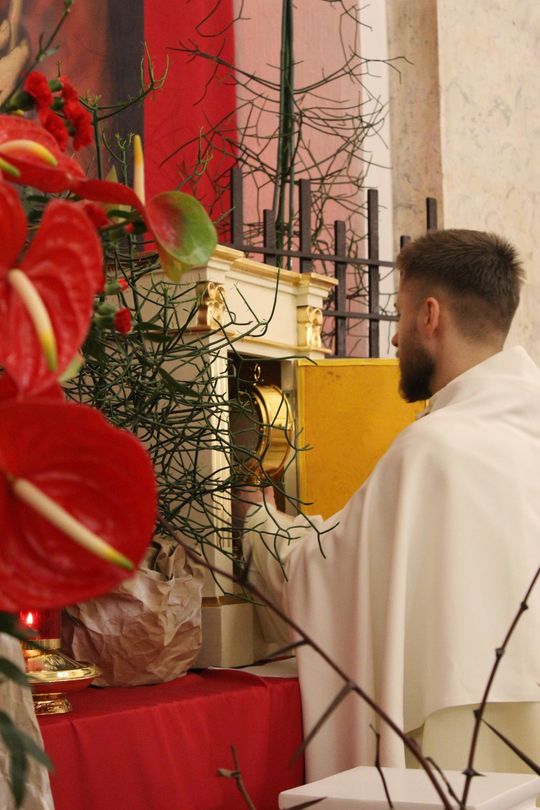 Wielki Czwartek i Wielki Piątek w Sanktuarium Matki Bożej Chełmskiej [GALERIA ZDJĘĆ]