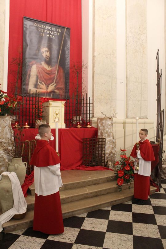 Wielki Czwartek i Wielki Piątek w Sanktuarium Matki Bożej Chełmskiej [GALERIA ZDJĘĆ]