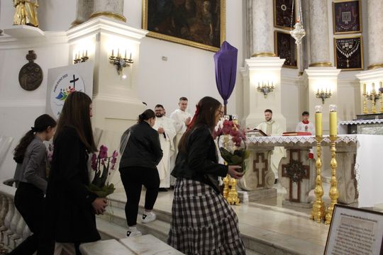 Wielki Czwartek i Wielki Piątek w Sanktuarium Matki Bożej Chełmskiej [GALERIA ZDJĘĆ]