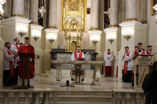 Wielki Czwartek i Wielki Piątek w Sanktuarium Matki Bożej Chełmskiej [GALERIA ZDJĘĆ]
