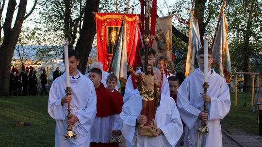 Wigilia Paschalna i procesja w Sanktuarium Matki Bożej Chełmskiej [GALERIA ZDJĘĆ]