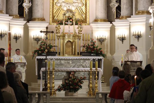 Wigilia Paschalna i procesja w Sanktuarium Matki Bożej Chełmskiej [GALERIA ZDJĘĆ]