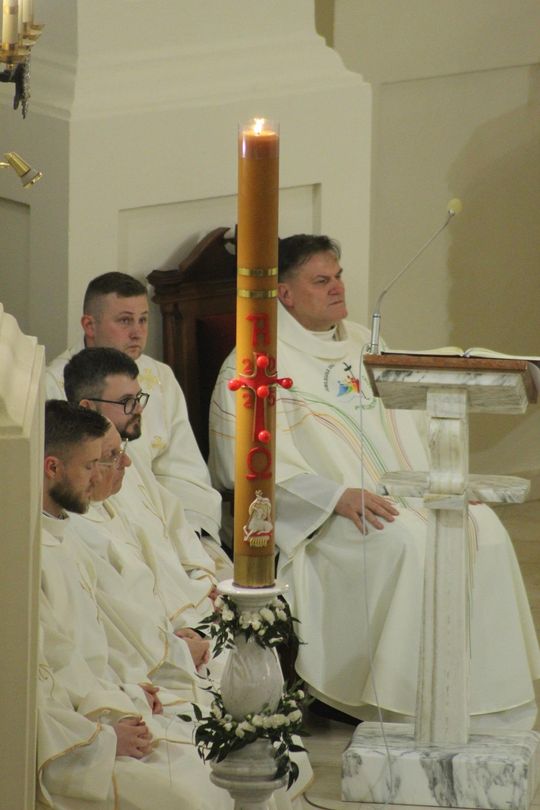 Wigilia Paschalna i procesja w Sanktuarium Matki Bożej Chełmskiej [GALERIA ZDJĘĆ]